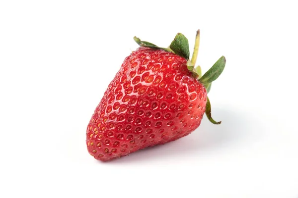 Rote Erdbeeren Isoliert Auf Weißem Hintergrund Hochwertiges Foto — Stockfoto