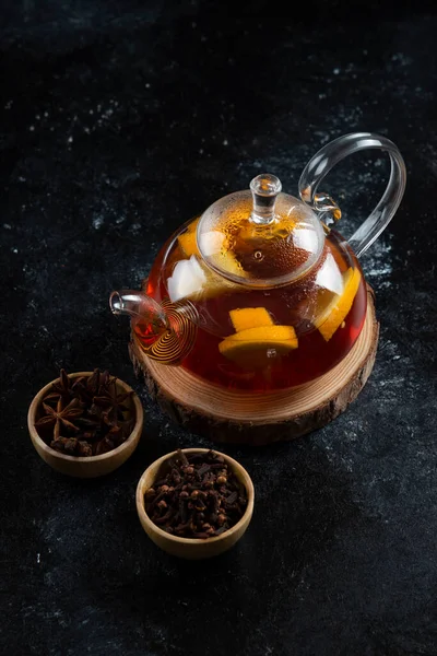 Glass Teapot Hot Tea Dried Cloves High Quality Photo — Stock Photo, Image