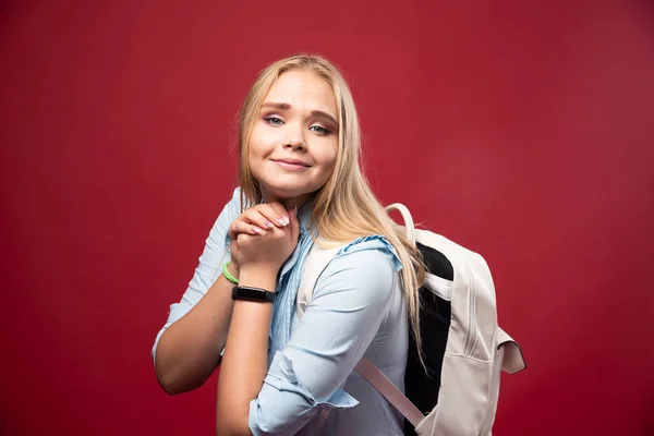 Young Blonde Schoolgirl Her Backpack Goes Back School Feels Lovely — Stock Photo, Image