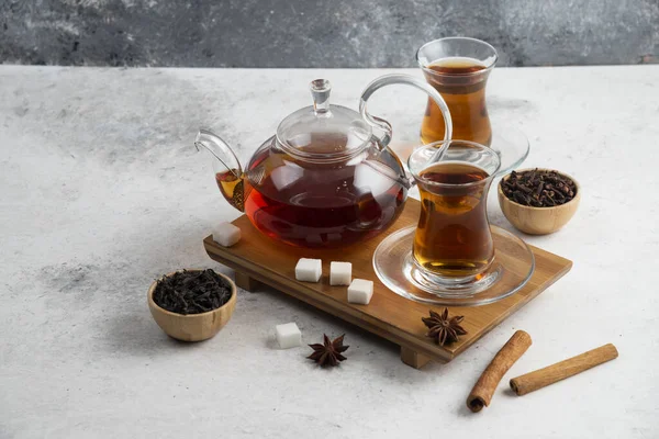 Dois Copos Chá Com Açúcar Anis Estrelado Foto Alta Qualidade — Fotografia de Stock