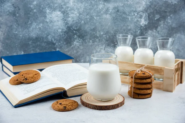 Delicious Cookies Glass Milk Book High Quality Photo — Stock Photo, Image
