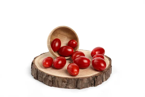 Tomates Cereja Frescos Uma Tigela Madeira Foto Alta Qualidade — Fotografia de Stock