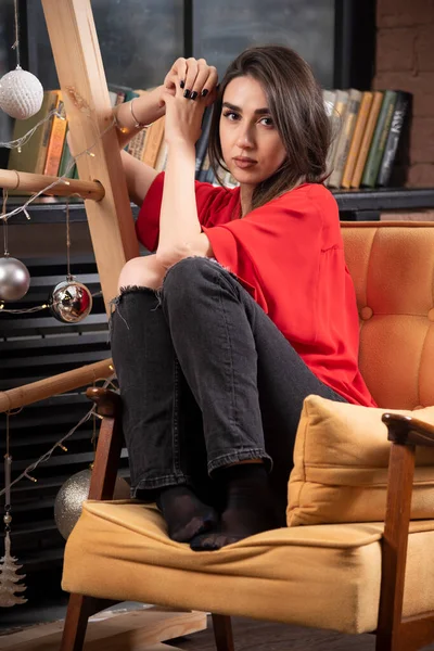 Young Woman Model Red Blouse Sitting Posing High Quality Photo — Stock Photo, Image