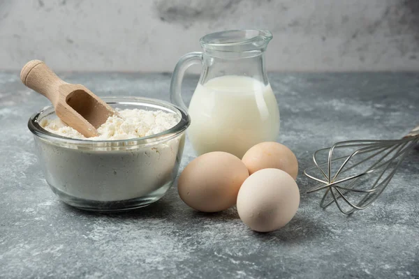 Bowl Flour Eggs Kitchen Tool Marble Table High Quality Photo — Stock Photo, Image