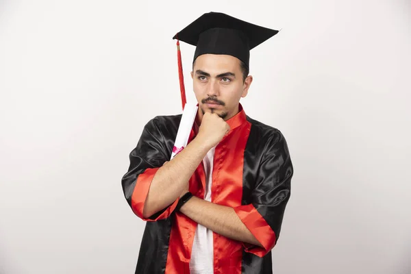 Fiatal Férfi Diák Diplomával Fehér Háttérrel Kiváló Minőségű Fénykép — Stock Fotó