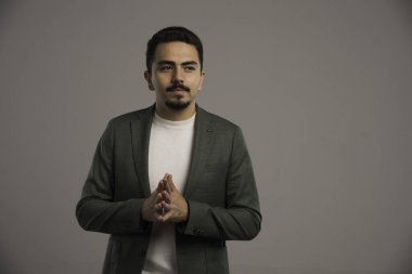 Gri ceketli bir iş adamı. Yüksek kalite fotoğraf