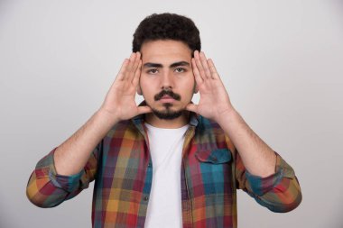 Kendine güvenen bir adamın portresi. Yüksek kalite fotoğraf