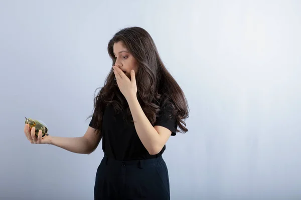 Portrait Brunette Girl Black Outfit Looking Time Clock High Quality — Fotografia de Stock