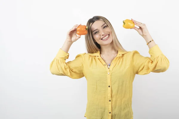 Portrait Positive Woman Holding Colorful Bell Peppers White Wall High — Stock Photo, Image