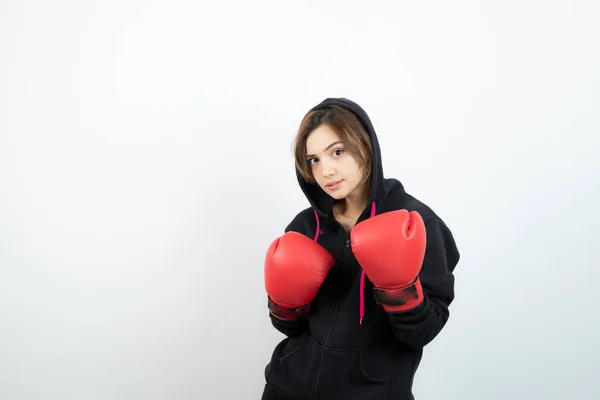 Portrait Confident Young Sportswoman Doing Boxing Exercises High Quality Photo — Stock Photo, Image