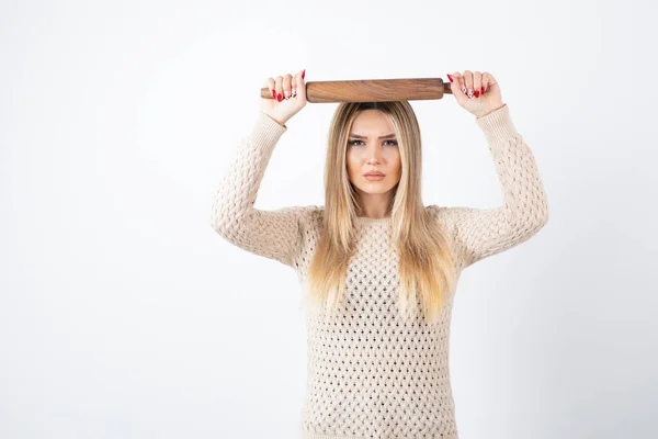 Young Beautiful Model Holding Wooden Rolling Pin Posing High Quality — Stock Photo, Image