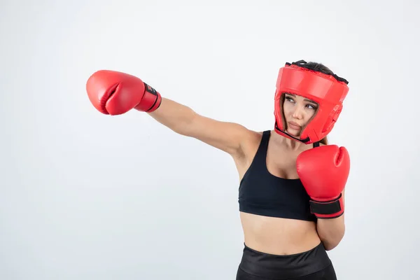 Mujer Joven Guantes Boxeo Boxeador Sobre Fondo Blanco — Foto de Stock