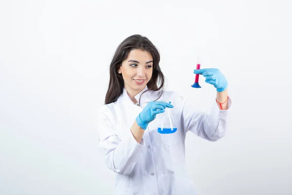 Young Female Chemical Researcher Holding Flask Laboratory High Quality Photo — Stock Photo, Image