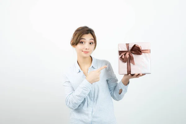 Portrait Young Cute Girl Pointing Present Box Ribbon High Quality — Stock Photo, Image