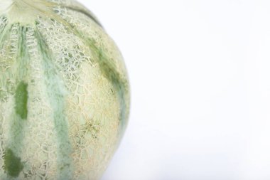 Beyaz arka planda izole edilmiş tatlı kavun. Yüksek kalite fotoğraf