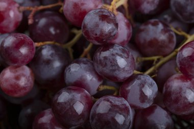 Taze, olgun üzümlerin arka planına yakından bakın. Yüksek kalite fotoğraf