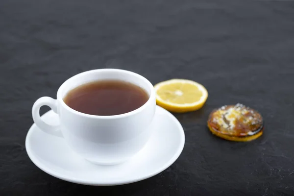 Sliced Grilled Lemon Cup Hot Tea Black Background High Quality — Stock Photo, Image