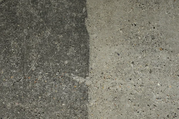 arka plan koyu ve açık beton duvar yaptı.