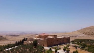 Mor Hananyo Manastırı 'nın havadan görünüşü