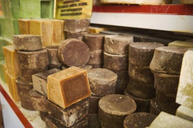 Tezgahta sabun kalıpları