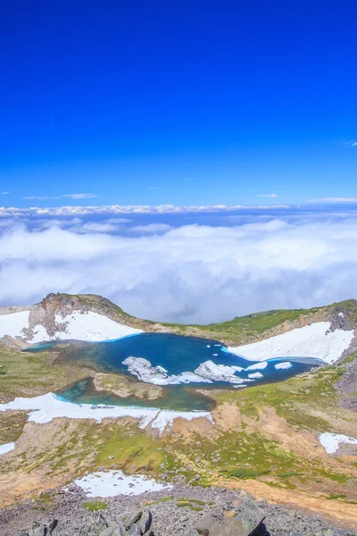 Kráterové jezero — Stock fotografie