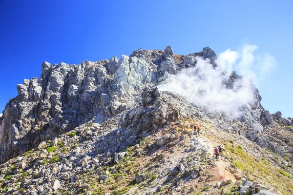 Vulcão ativo Mt. Yakedake. — Fotografia de Stock