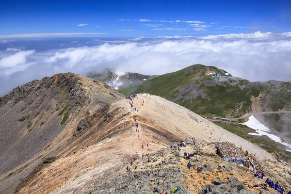 Klatre opp Mt. Norikura – stockfoto