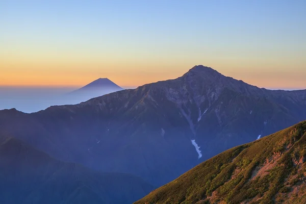 Montaña del amanecer — Foto de Stock
