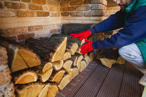 Man Red Work Gloves Neatly Stacks Log Mulberry Tree Yellow — Stock Photo, Image