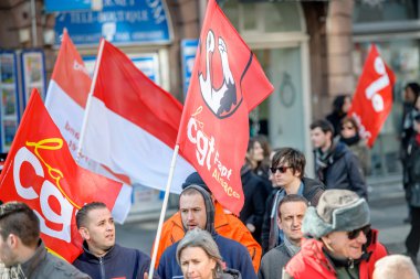 Fransa'da emek reformları karşı protesto