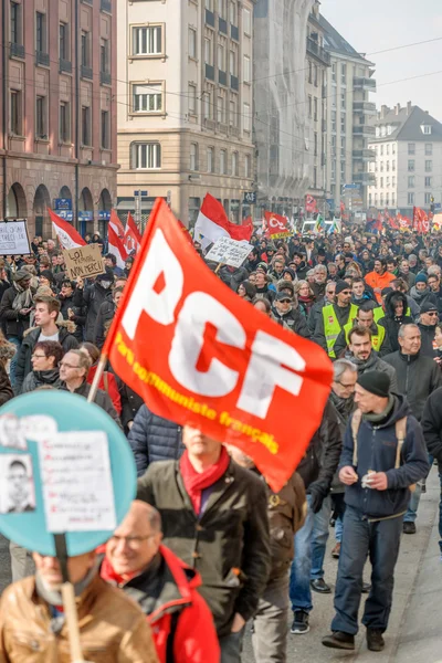 Manifestation contre les réformes du travail en France — Photo