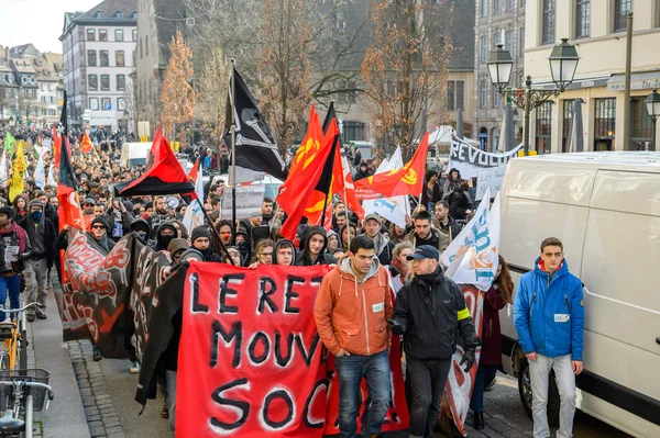 Протест проти трудових реформ у Франції — стокове фото