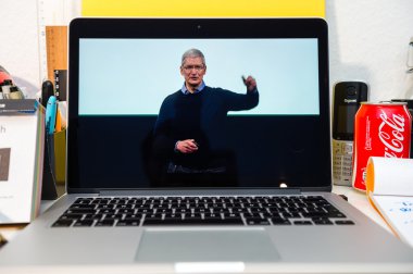 Apple'nın 'Let us döngü sen In' iphone Se ve 9,7