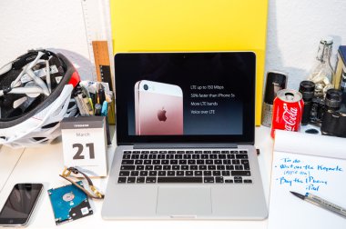 Apple'nın 'Let us döngü sen In' iphone Se ve 9,7