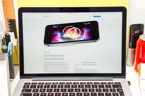 Apple 'Let Us hurok, a' iphone Se és 9,7" ipad Pro esemény v — Stock Fotó