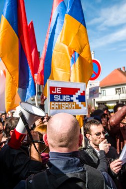 Azerbaycan Ermenistan çatışma protesto