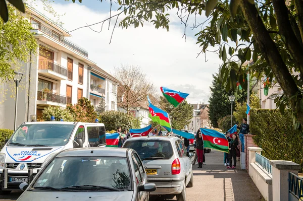 아르메니아 아제르바이잔 충돌 항의 대사관 앞 — 스톡 사진