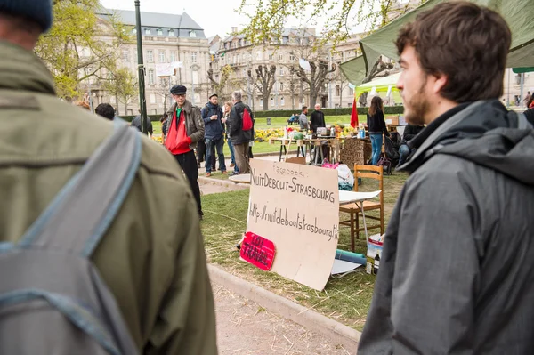 'Nuit Debout' lub 'Stojący w nocy' Place de la Republique — Zdjęcie stockowe