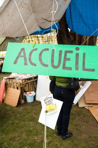 'Nuit Debout 'o' Standing night 'in PLace de la Republique — Foto Stock