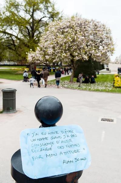 'Nuit Debout' lub 'Stojący w nocy' Place de la Republique — Zdjęcie stockowe