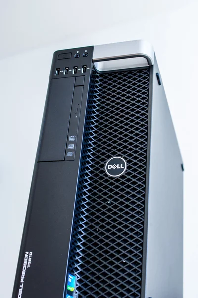 Комп'ютери Dell потужний робоча станція — стокове фото
