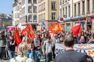 Fransa'da emek reformları karşı Nisan protesto