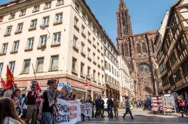 Fransa'da emek reformları karşı Nisan protesto