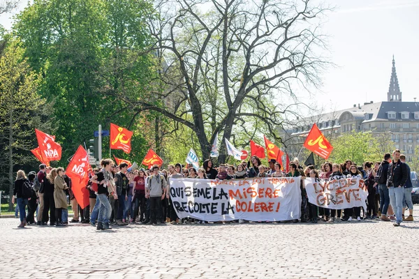 Квітень протест проти трудових реформ у Франції — стокове фото