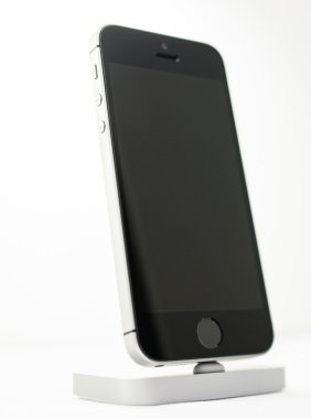 Unboxing ve ilk koşmak-in belgili tanımlık yeni iphone Se