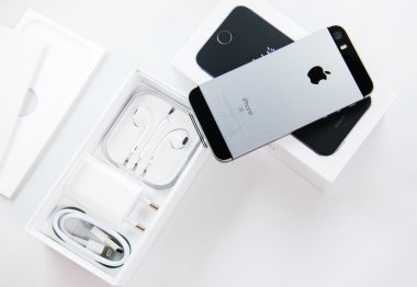 Unboxing ve ilk koşmak-in belgili tanımlık yeni iphone Se