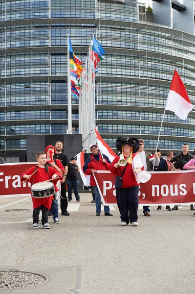 Διαμαρτυρηθούν κατά την τήξη της Αλσατίας με Lorraine και Champa — Φωτογραφία Αρχείου