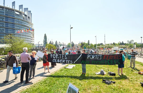 Protest against immigration policy — Stock Photo, Image