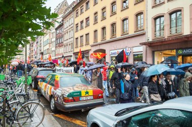 Strasbourg transportation paralyzed during protest