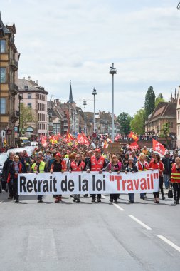 İş hukuku karşı protesto insanlar